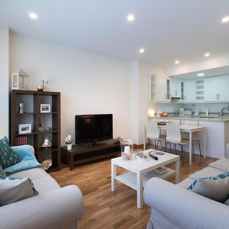 Malaga Centro Maria Zambrano Apartment Екстериор снимка