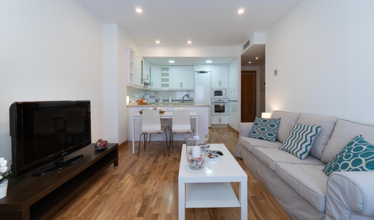 Malaga Centro Maria Zambrano Apartment Екстериор снимка
