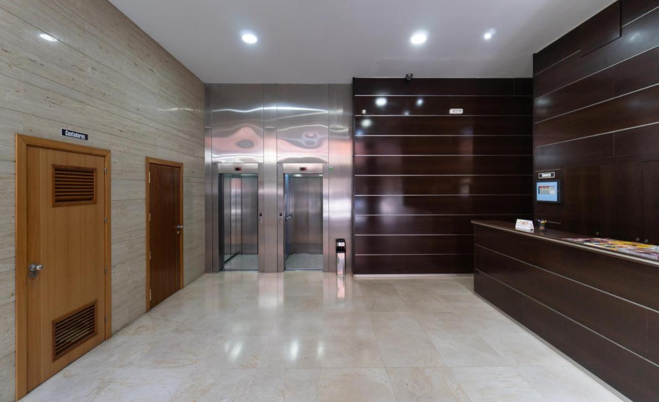 Malaga Centro Maria Zambrano Apartment Екстериор снимка